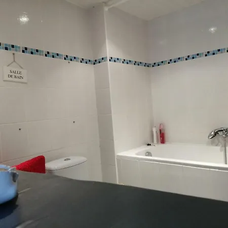Appartement Bernadette à Chouvigny Extérieur photo